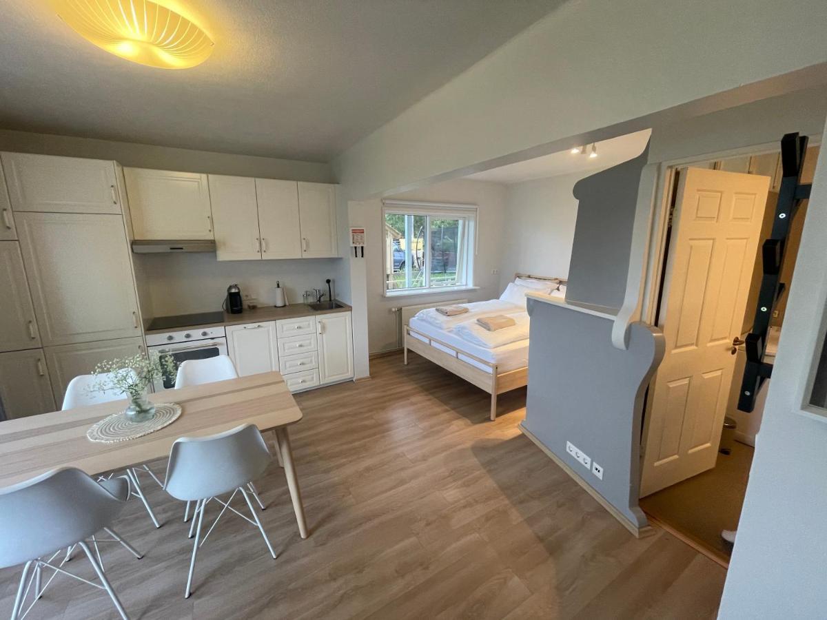Cosy Studio Apartment 크베라게르디 외부 사진
